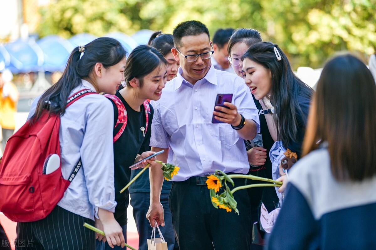 优质高中生学习经验_高考优秀学生经验分享_高中学生经验分享发言稿