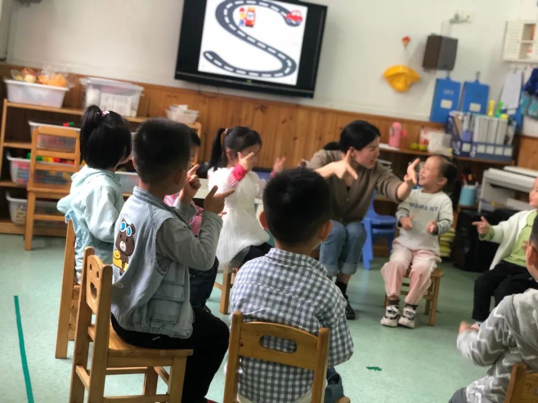 优质幼儿园的办园优势亮点_幼儿园优质办学经验_幼儿园办园条件优质