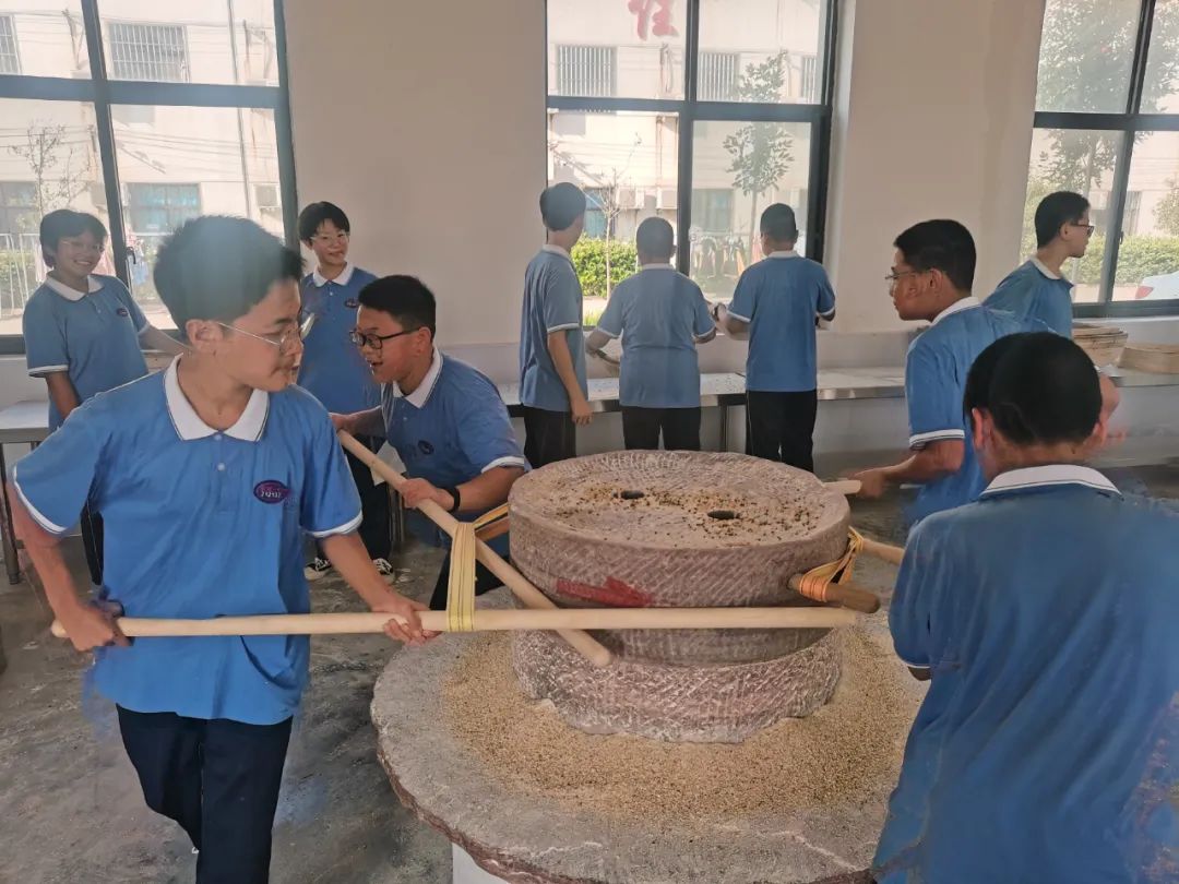 十佳政务新媒体评选_政务新媒体优秀案例_优质政务新媒体典型经验