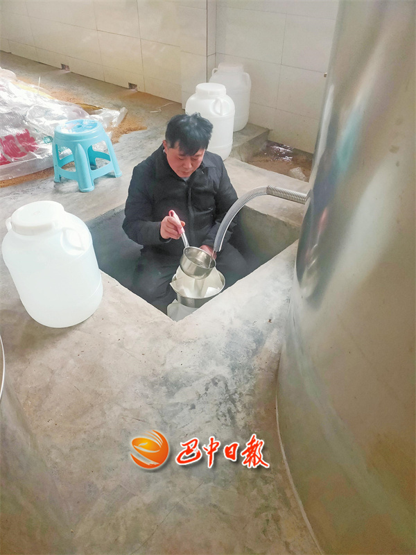 致富养殖草鱼视频_致富养殖草鱼图片_致富养殖草鱼