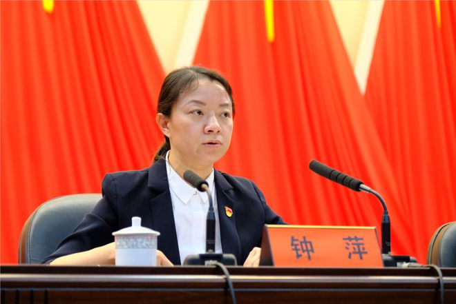视频致富养殖老鹰骗局_视频致富养殖老鹰是真的吗_养殖老鹰致富视频