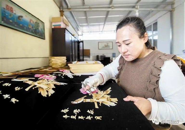蝈蝈的大棚养殖技术_养殖大棚蝈蝈技术要求_大棚养殖蝈蝈视频