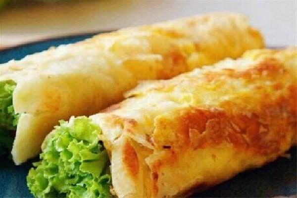 外面摊上的煎饼特别好吃，里面都有哪些配料？