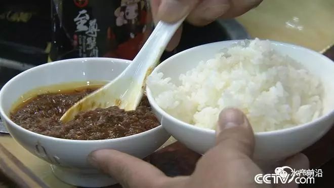 面包蟹养殖致富_余长生蟹肉酱旗舰店_致富经余长生蟹酱名