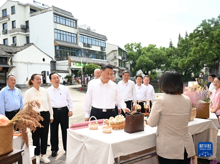 习近平在浙江考察时强调 始终干在实处走在前列勇立潮头 奋力谱写中国式现代化浙江新