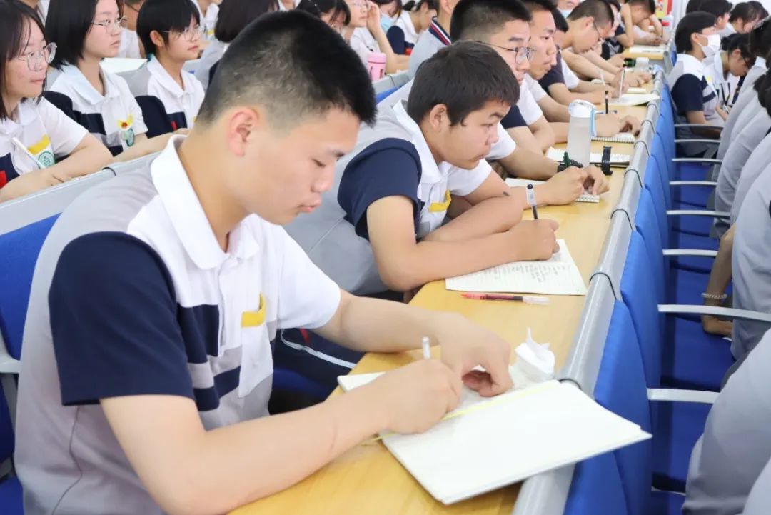 优质高中学习经验_高中经验分享演讲稿_高中经验交流发言稿