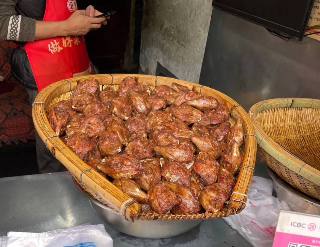 兔养殖肉食技术与管理_养殖肉兔视频_肉食兔的养殖技术