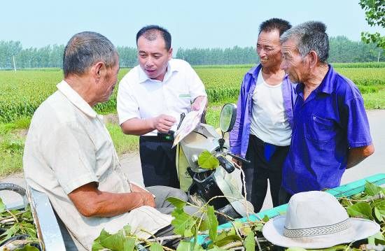 黄胜东：农民最贴心的三农客户经理