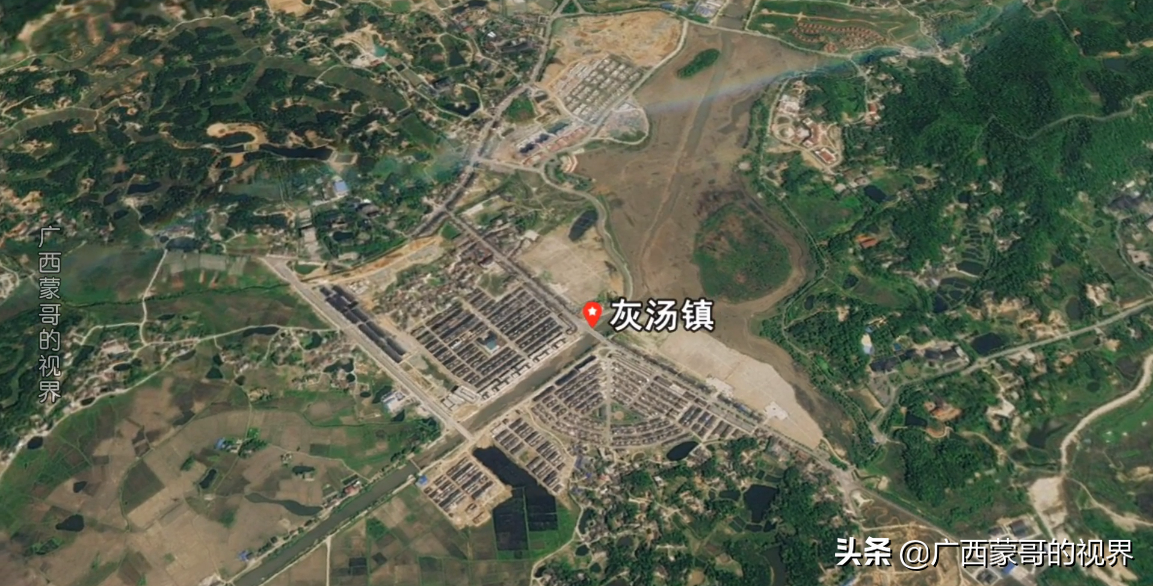 致富经岳阳黄鳝养殖_岳阳黄鳝养殖基地_湖南养殖黄鳝大户