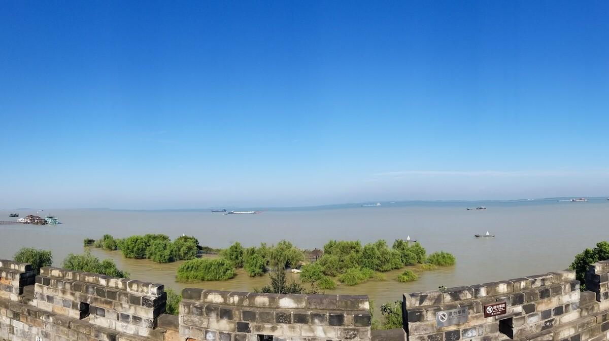 今天岳阳黄鳝批发多少钱一斤_湖南养殖黄鳝大户_致富经岳阳黄鳝养殖