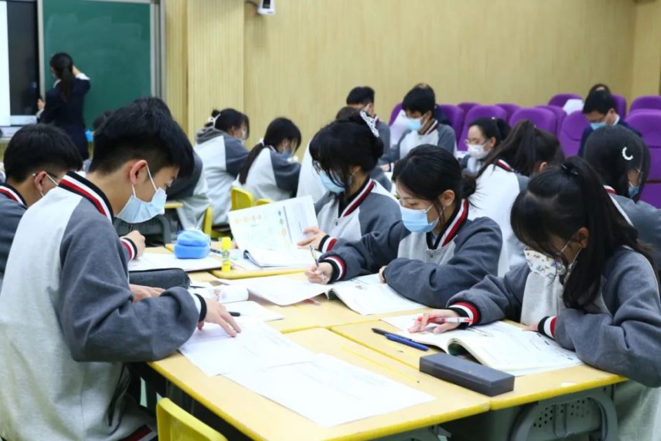 高中优秀学生经验分享_高中学校经验分享_优质高中生学习经验