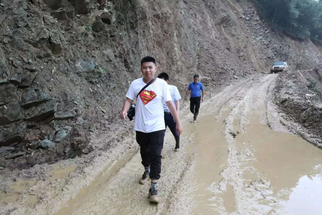 致富经养鱼视频大全集_养鱼致富经视频全集_养鱼致富经视频