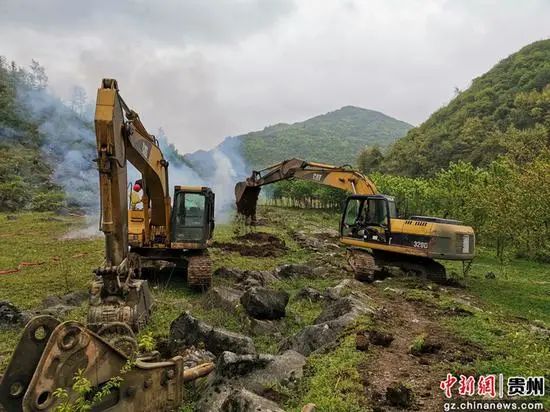 清镇2000万羽肉鸡养殖基地项目开工