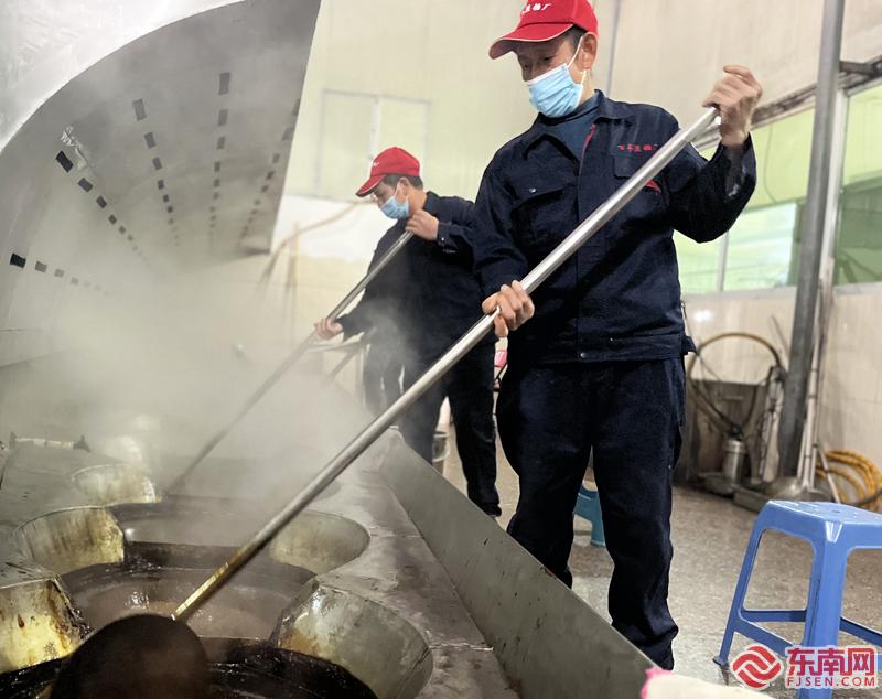 露台种植致富吗_露台种植蔬菜效果图_露地种植