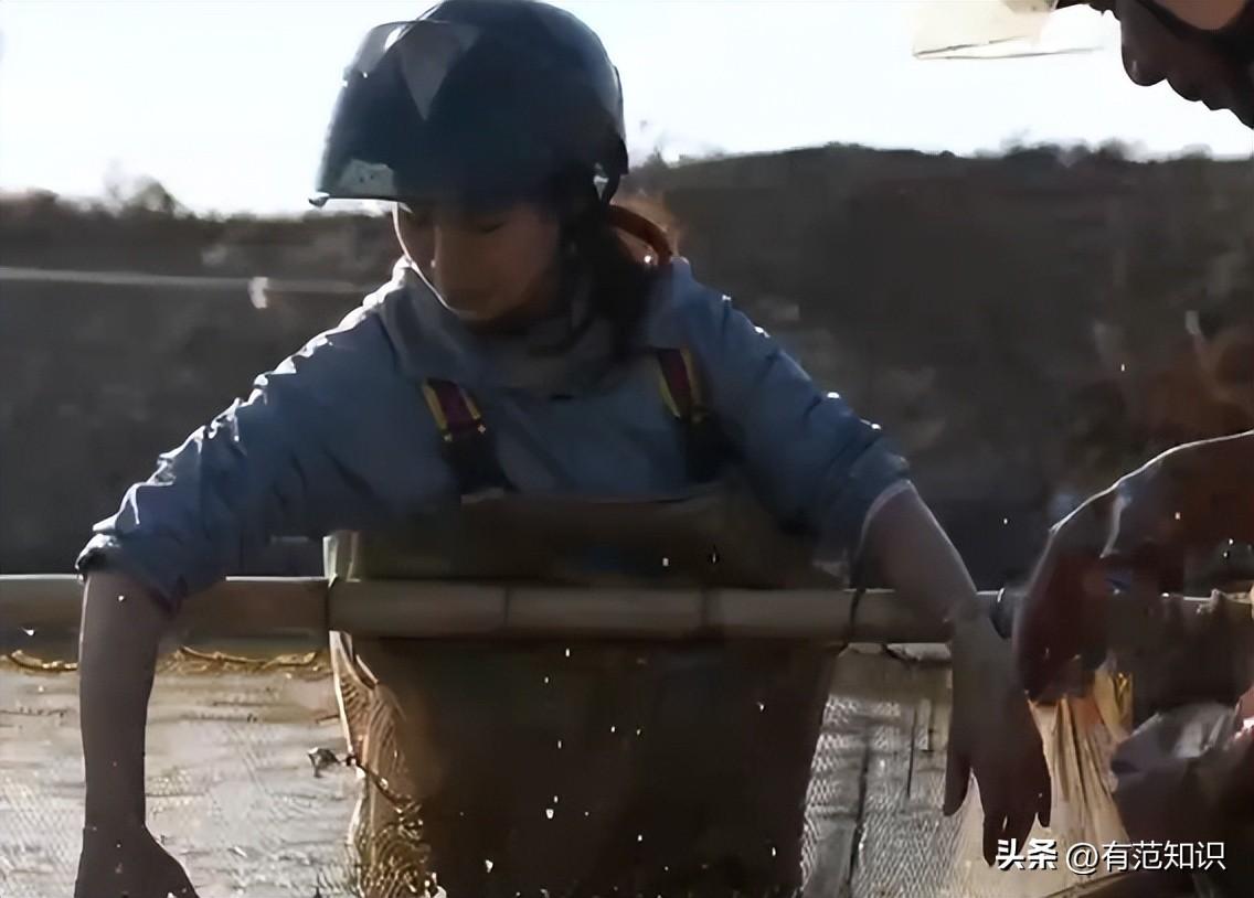 养殖草鱼致富的人_养草鱼致富经_养殖草鱼赚钱吗