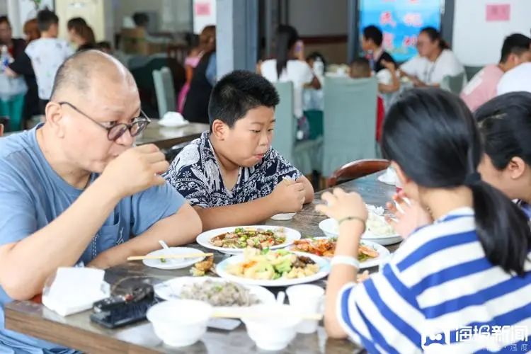 致富小渔村_致富经开渔家乐_过年开啥店好致富