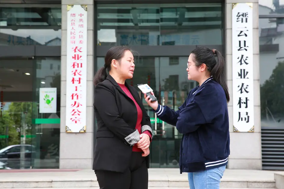 致富经鸭子养殖视频_致富经养鸭子_鸭子养殖致富记