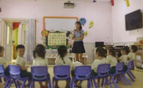 浅议幼儿园课程生活化