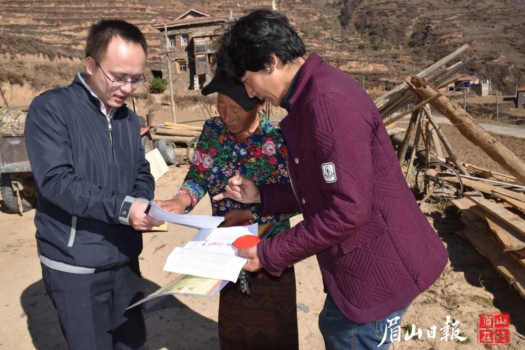 致富经里桑椹种植_致富经桑椹果种植_种植桑椹前景怎么样