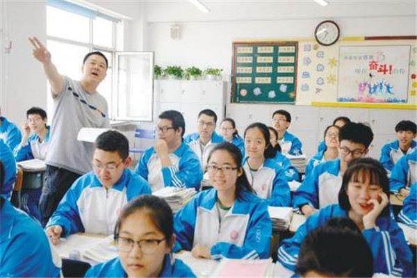 优质高中生学习经验_高中学生经验分享发言稿_高考优秀学生经验分享