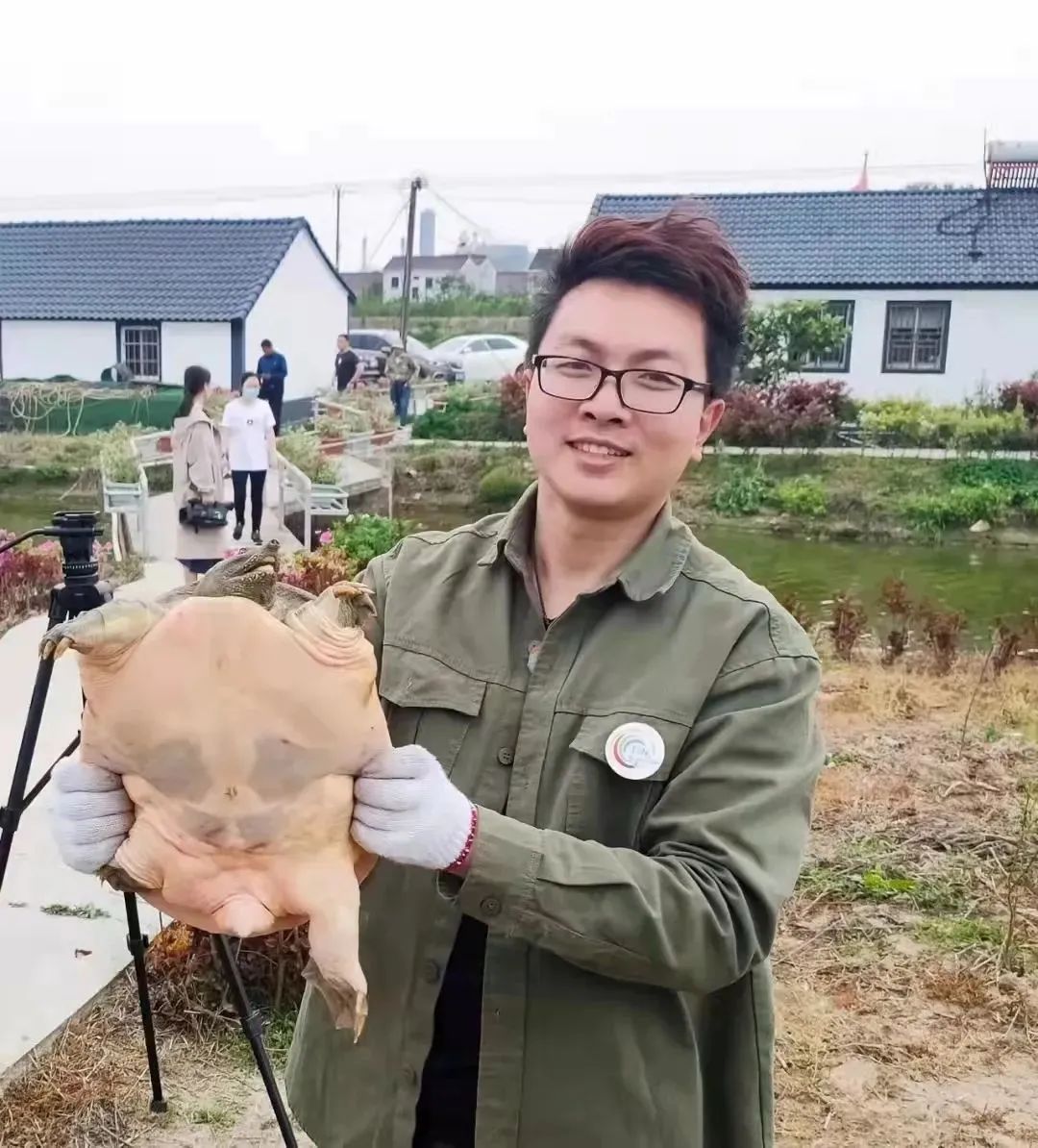 衢州大山种植致富_衢州大山茶叶老板_衢州蔬菜种植基地