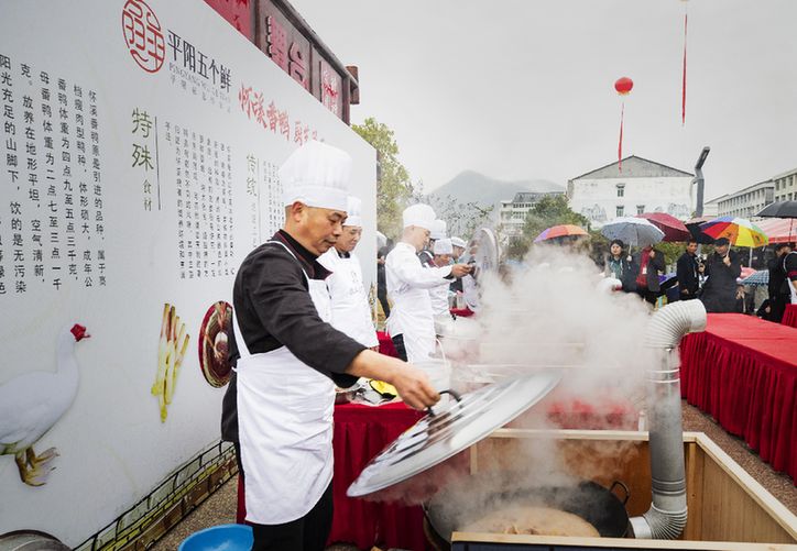 老番鸭致富经_番鸭致富经_致富经番鸭养殖技术