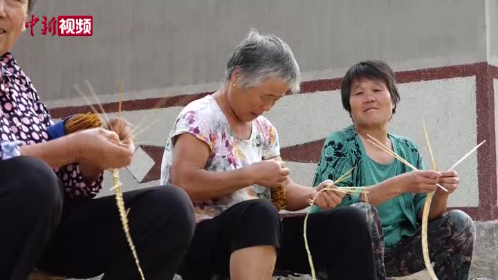 麦秸扇 农村老太太的致富经