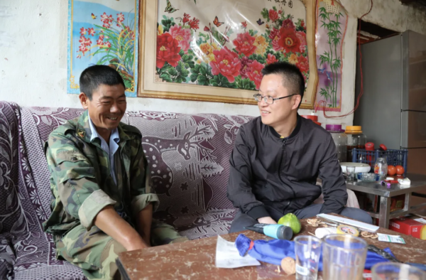 致富经报道了靠一把草赚钱_致富致富_致富一肖