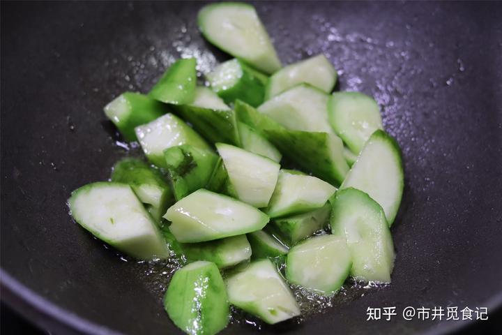 驻马店丝瓜种植合作社_驻马店丝瓜水集团_驻马店丝瓜水致富经