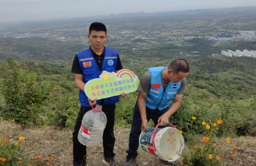 野鸭致富经视频_致富经野鸭养殖_致富经鸭子养殖视频