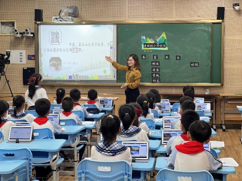 构建深度学习课堂，聚力学生核心素养——用“金陵微校”平台优化小学语文教学_html_m6c6d511.jpg