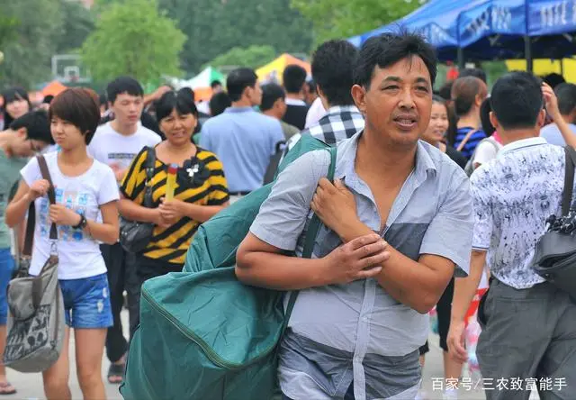 种植黑花生走上致富路_种植黑花生走上致富路_种植黑花生走上致富路