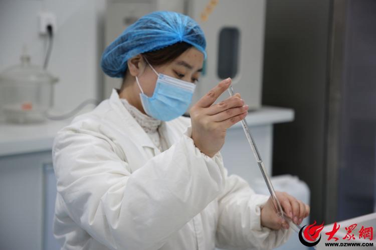 致富经朗德鹅养殖视频_养殖鹅的视频_致富经鹅养殖技术视频