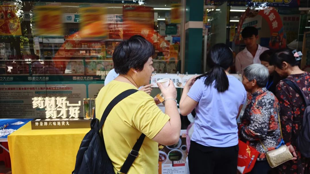 广西农村致富信息网_鸳鸯鸭养殖/致富霸王丛书_致富经广西柳州香鸭