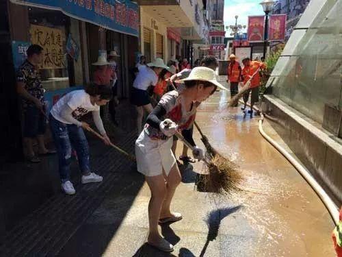 龟龟车视频_广西富川龟石水库下鲤鱼坝村_致富经石金全龟视频