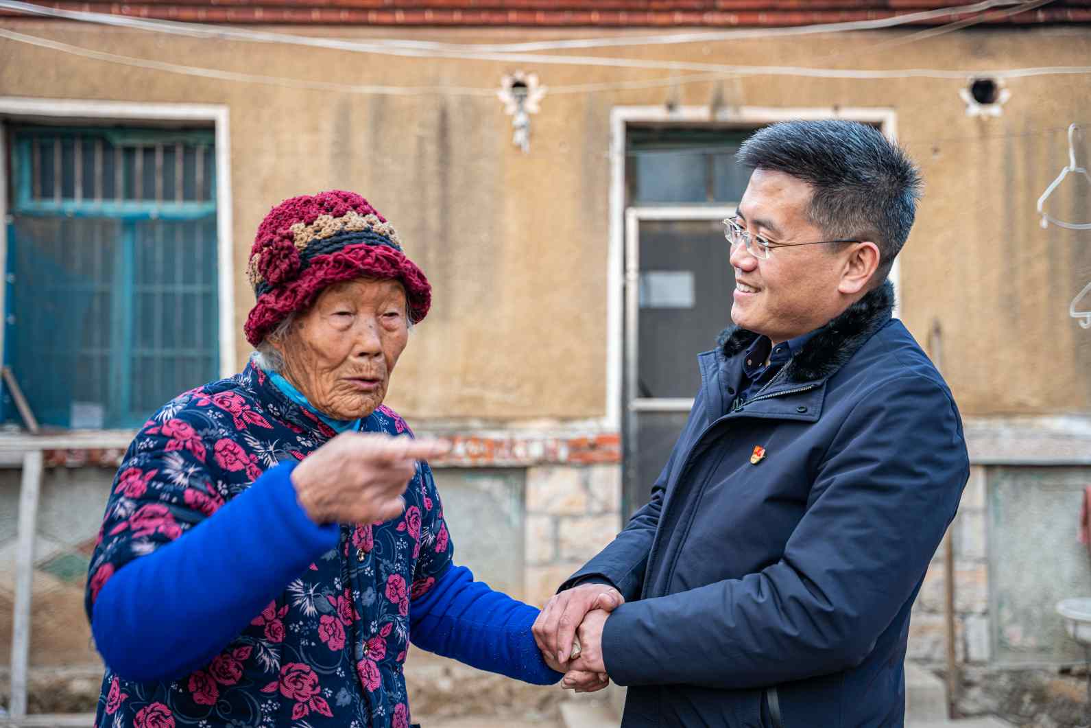 致富经灵芝_灵芝宴致富经_致富经种灵芝视频