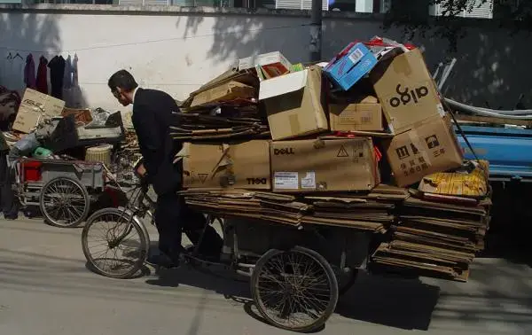 废品加工致富项目_废物利用致富项目_致富经 废料利用