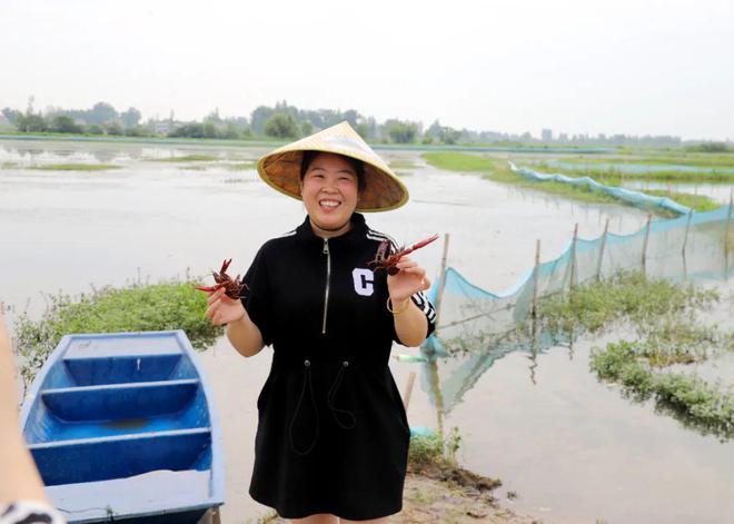 复活龙虾养殖，带领村民养虾致富！一位80后美女经销商的创业故事