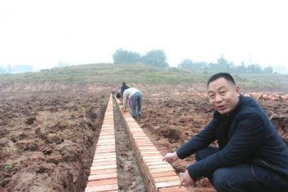 村主任投资百万建农村综合体 乡村旅游打出特色牌