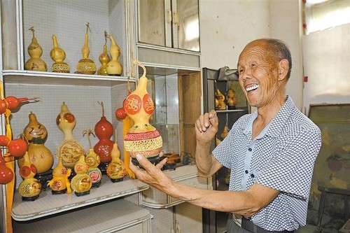 “葫芦达人”张志智：七旬老人的致富经