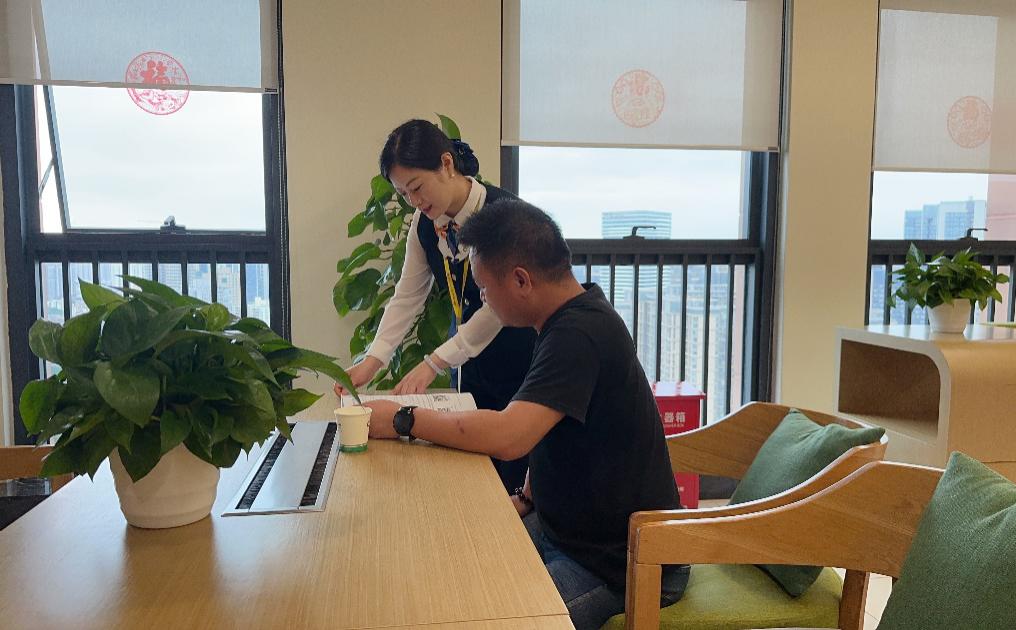 柜面优质服务案例_柜面服务优质品质经验分享_柜员优质服务