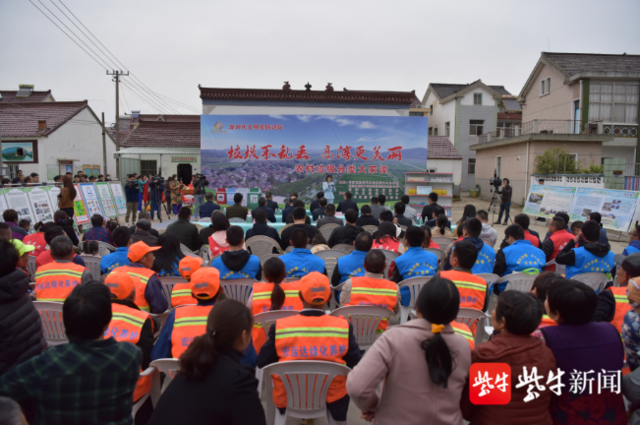 「视频」南京高淳这个村养殖黑水虻，每天能“吃”4吨餐厨、厨余垃圾