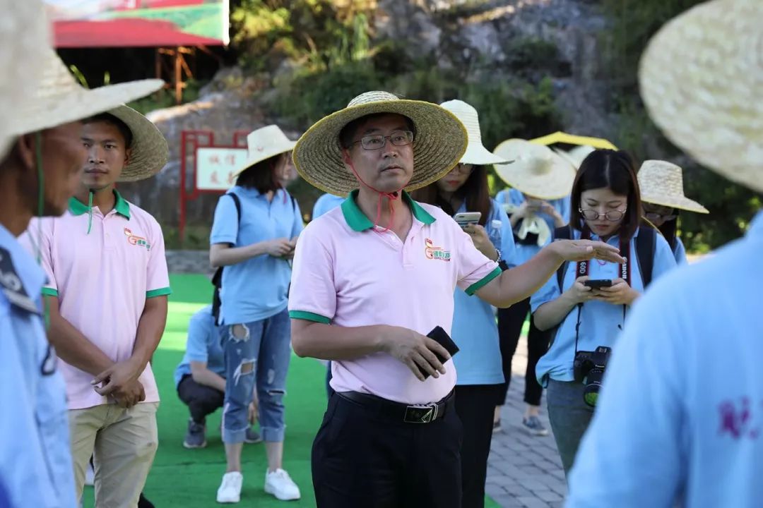 致富经养猪视频大全_致富经养土猪视频播放_致富经养土猪视频