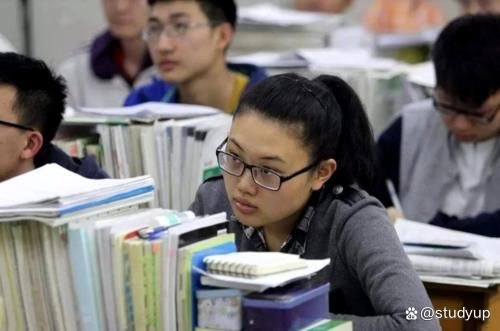 高中优秀学生经验分享_高考优秀学生经验分享_优质高中生学习经验