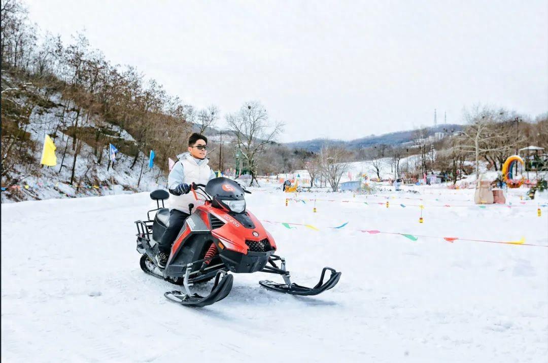 “陕西知名大V及抖音博主铜川奇幻冰雪行”全网传播量达2000万次