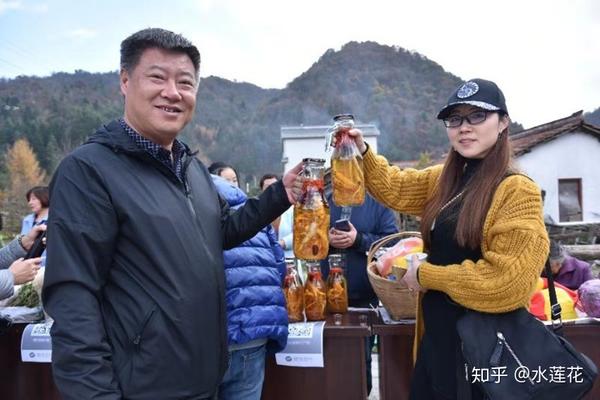 香菇种植挣钱吗_香菇种植致富经_种植香菇增收致富