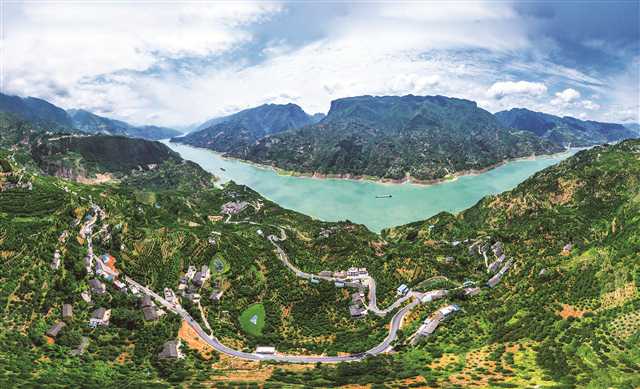 典范｜巫山：稳步探索山区库区强县富民路