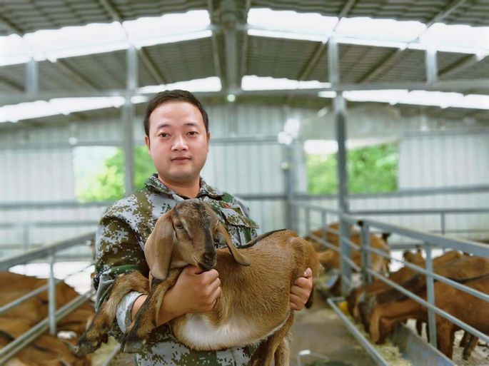 致富创业网搞养殖的_网上养殖致富好吗_养殖致富网视频