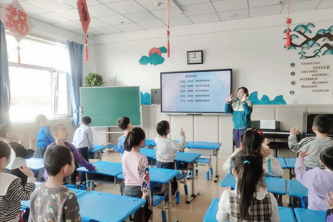 优质课经验分享稿_优质课获奖经验发言稿题目_优质课总结发言稿