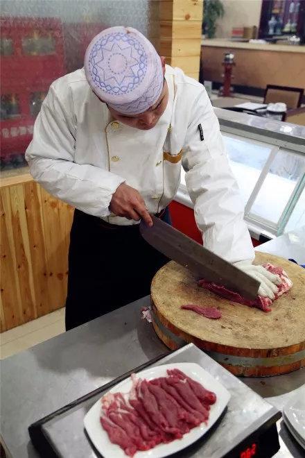 天冷多吃肉！郑州超好吃的六家铜锅涮老店美食地图